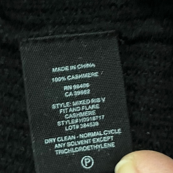 Theory Cashmere Dress Black - Picture 11 of 11